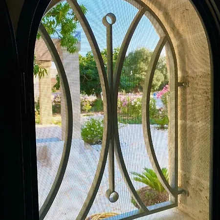 New Shepherd House, Carovigno, 2 Adults + 1 Child Holiday home